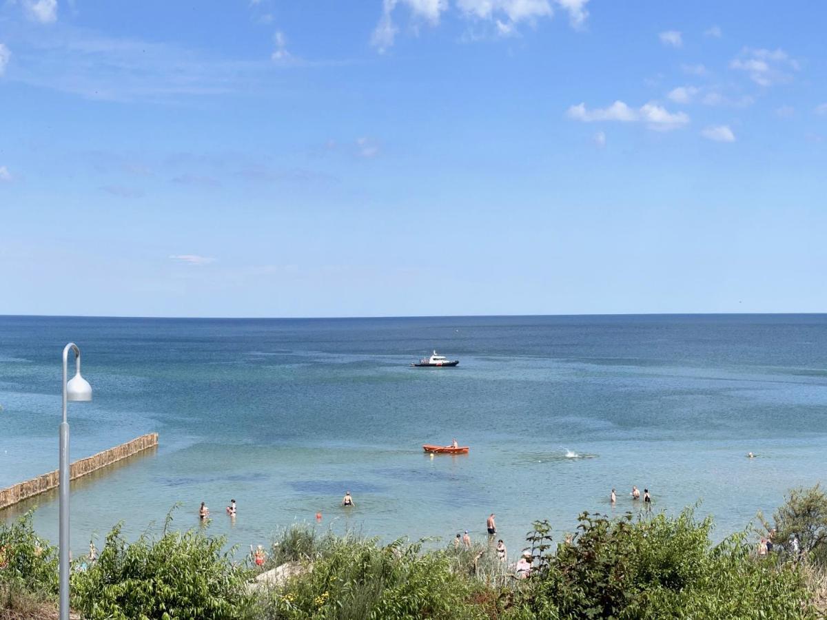 Tuz Przy Plazy - Nowoczesny Apartament Z Tarasem I Pieknym Widokiem Na Baltyk Мєлно Екстер'єр фото